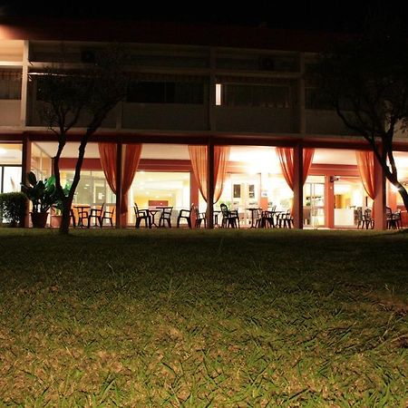 Le Domaine Des Oliviers Apartment Saint-Cyr-sur-Mer Bilik gambar