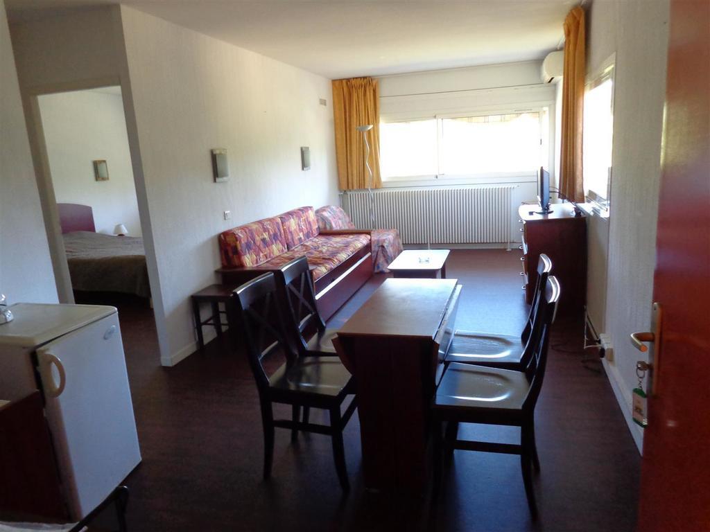 Le Domaine Des Oliviers Apartment Saint-Cyr-sur-Mer Bilik gambar