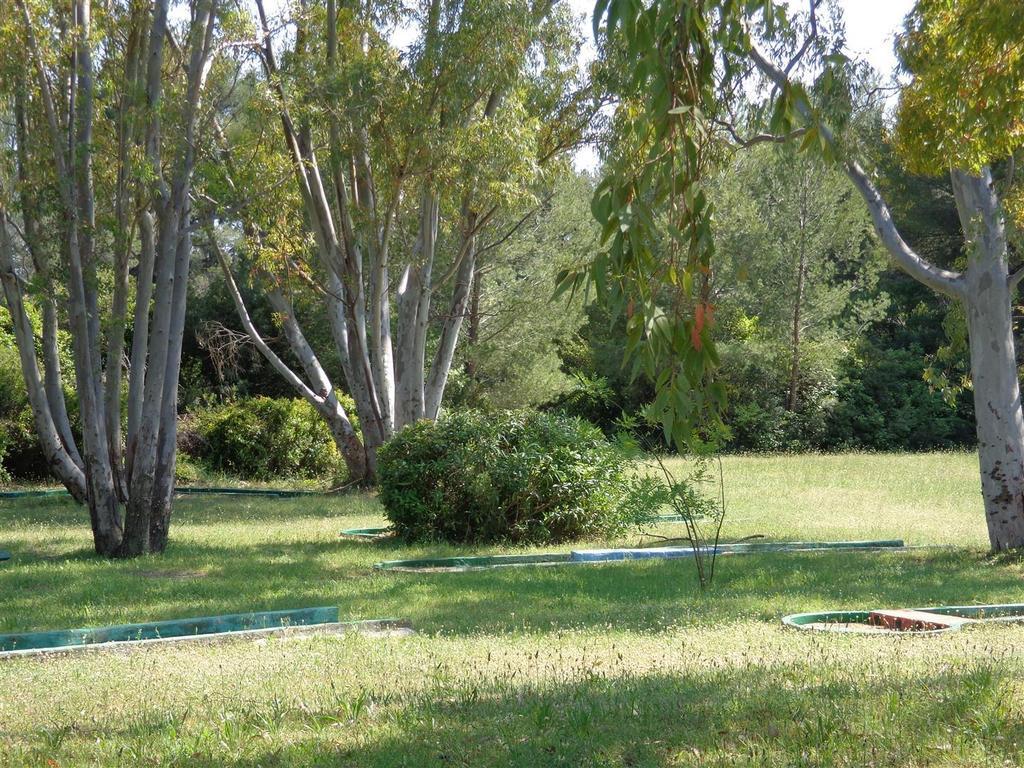 Le Domaine Des Oliviers Apartment Saint-Cyr-sur-Mer Luaran gambar