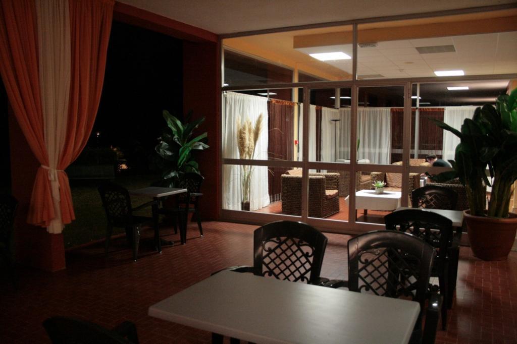 Le Domaine Des Oliviers Apartment Saint-Cyr-sur-Mer Luaran gambar